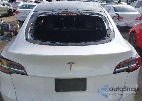 2021 Tesla Model Y Long Range Dual Motor All-Wheel Drive from USA, damaged, VIN 5YJYGDEE0MF161210